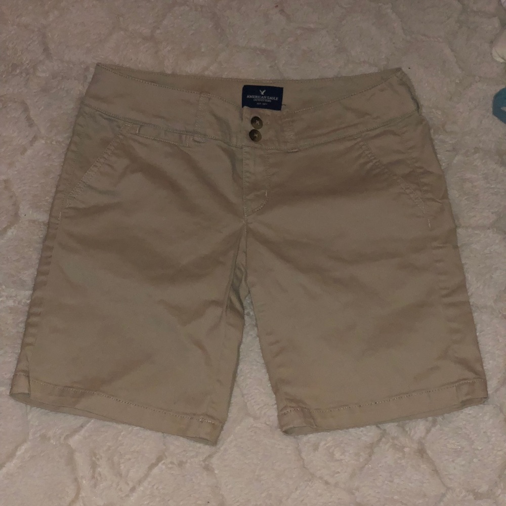 AE Bermuda shorts